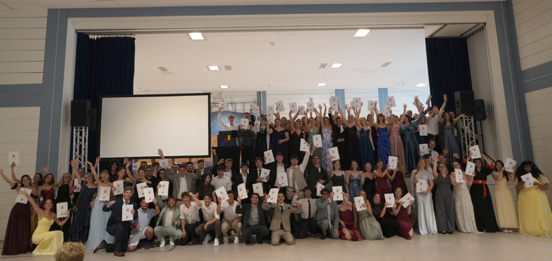 Die Ernst-Göbel-Schule verabschiedet 106 Abiturientinnen und Abiturienten